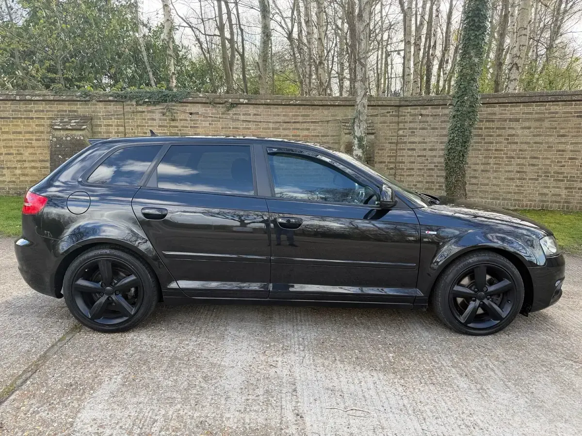Used Audi A3 Black Edition 170 HP (125 kW) 2010 Black Hatchback