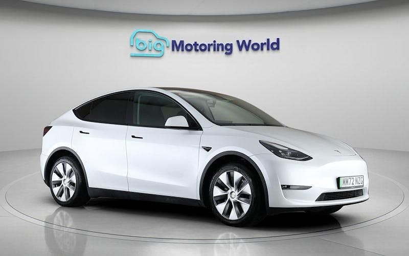 Used Tesla Model Y Long Range AWD 286 kW (389 HP) 2025 SUV