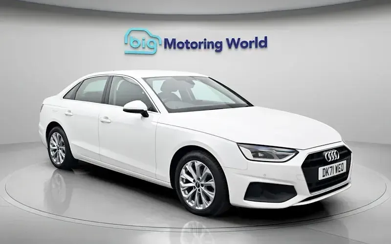 Used Audi A4 136 HP (100 kW) 2021 White Sedan
