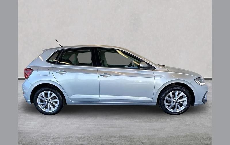 Used VW Polo Style 95 HP (69 kW) 2021 Silver Hatchback
