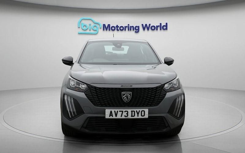Used Peugeot 2008 Active 101 HP (74 kW) 2023 Grey SUV
