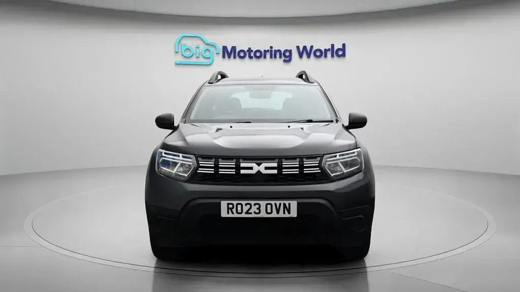 Used Dacia Duster Essentiel 91 HP (66 kW) 2023 Grey SUV