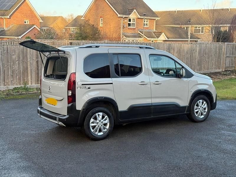 Used Peugeot Rifter Allure 2019 Beige MPV