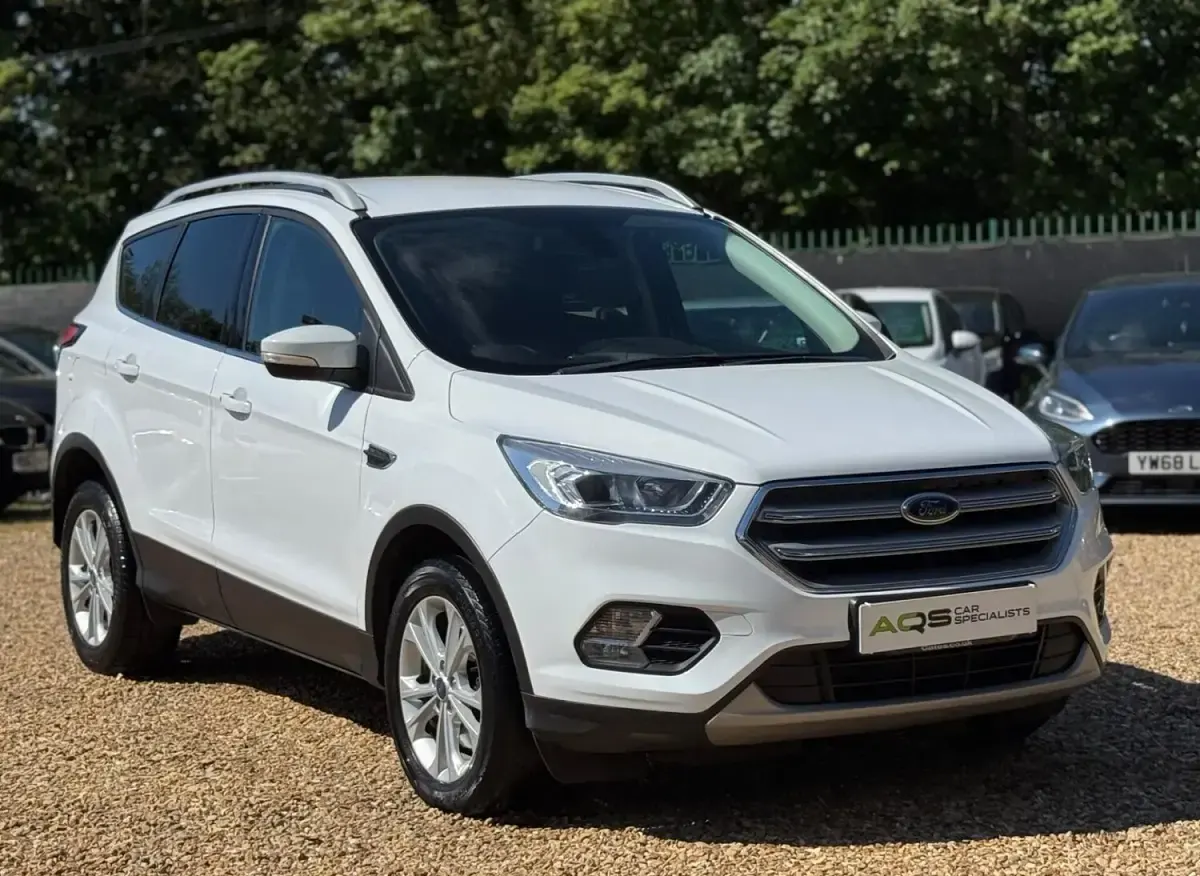 Used Ford Kuga Titanium 2017 White SUV