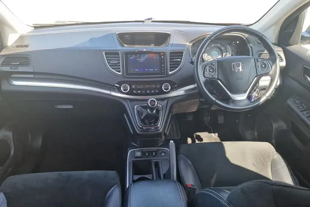 Used Honda CR-V SR 120 HP (88 kW) 2016 Red SUV