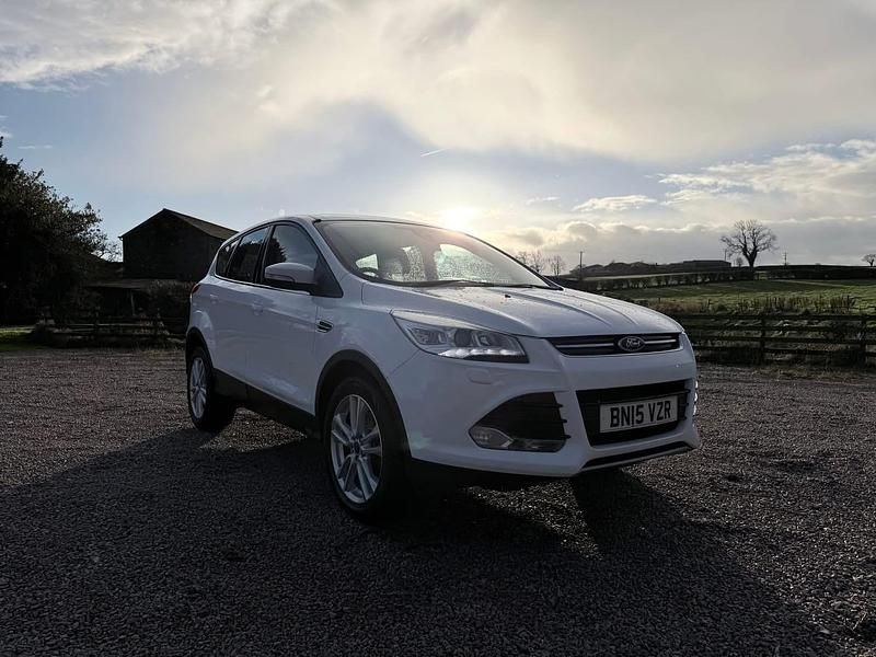White Used 2015 Ford Kuga Titanium X SUV | £6,995 (Fair price) - Image 1/4