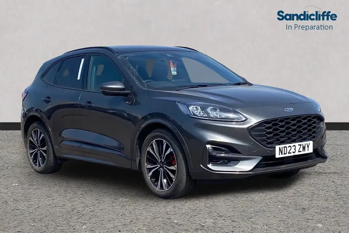 Used Ford Kuga ST-Line X 225 HP (165 kW) 2023 SUV