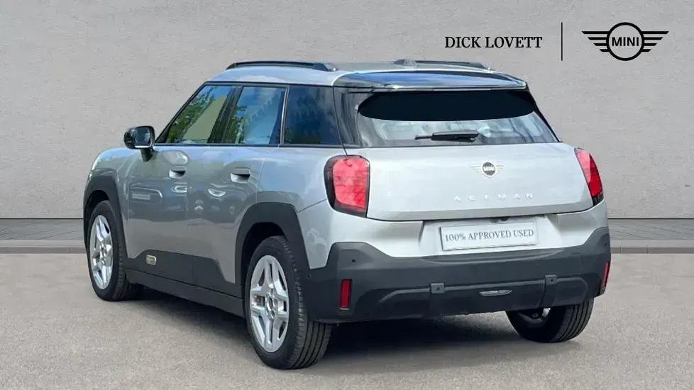 Używany Mini Aceman Classic 135 kW (184 KM) 2025 Srebrny SUV