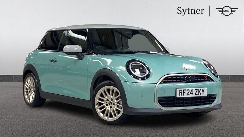 Green Used 2024 Mini Cooper S Hatch Hatchback | £23,750 (Fair price) - Image 1/4