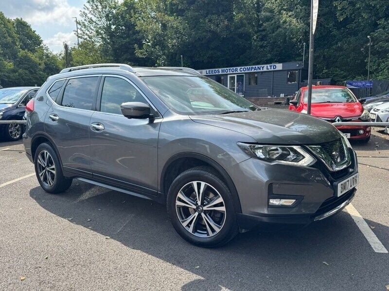 Grey Used 2017 Nissan X-Trail N-Connecta SUV | £12,495 (Fair price) - Image 1/4