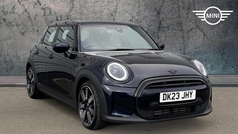 Black Used 2023 Mini Cooper Exclusive Hatchback | £23,249 (Fair price) - Image 1/4