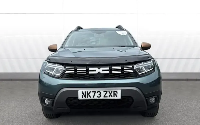 Used Dacia Duster Extreme 130 HP (95 kW) 2023 Green SUV