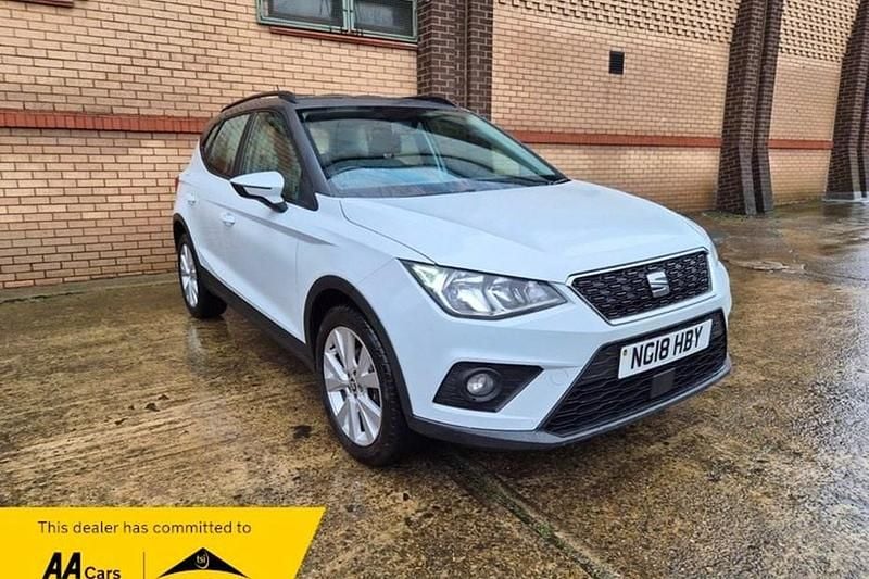 Used Seat Arona SE Technology 115 HP (84 kW) 2018 White SUV
