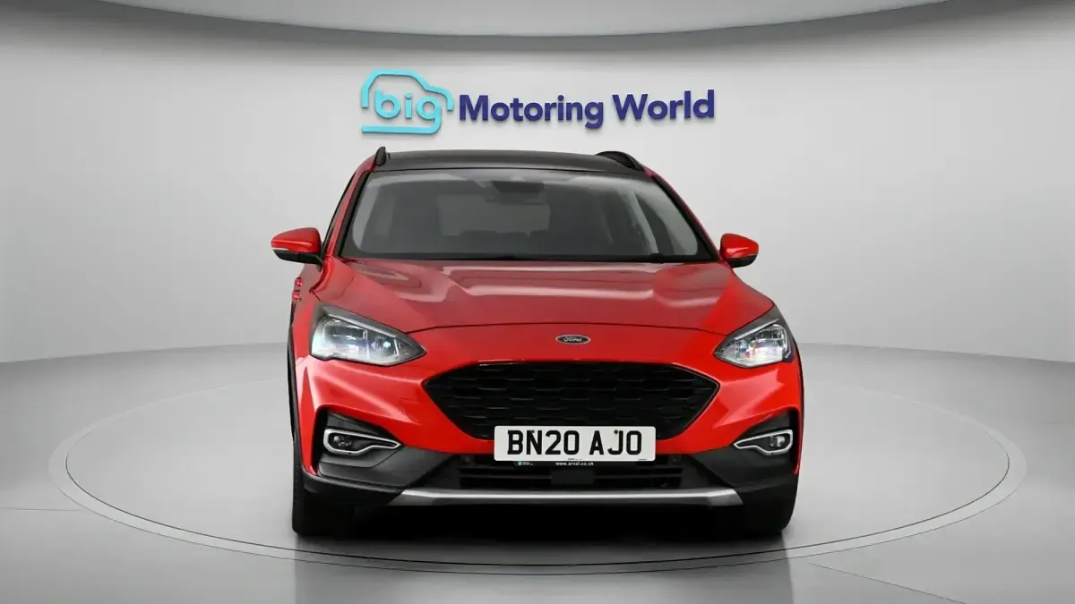 Used Ford Focus Active X 150 HP (110 kW) 2020 Red Estate