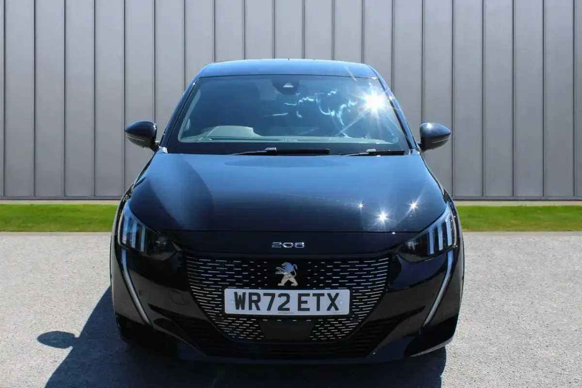 Used Peugeot 208 GT 99 HP (72 kW) 2022 Black Hatchback