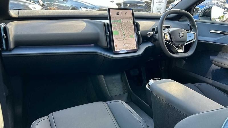 Used Volvo EX30 Plus 200 kW (272 HP) 2024 Blue SUV