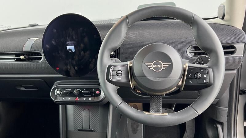 Used Mini Cooper S Hatch 201 HP (147 kW) 2024 Silver Hatchback