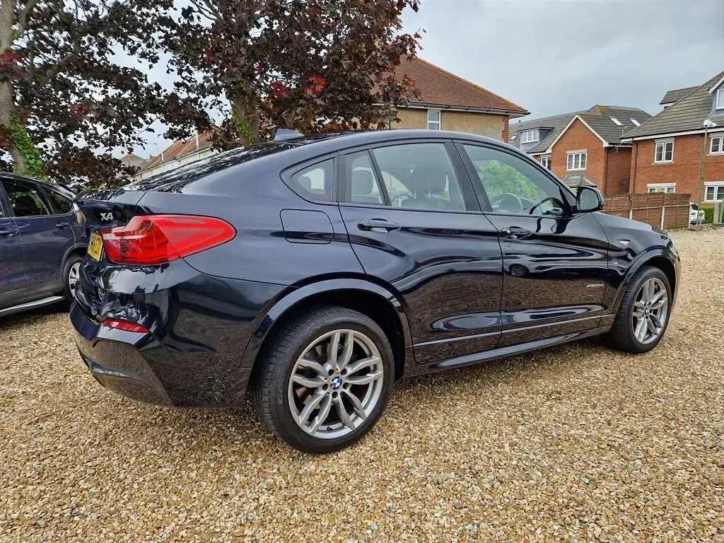 Used BMW X4 M Sport 190 HP (139 kW) 2016 Black SUV