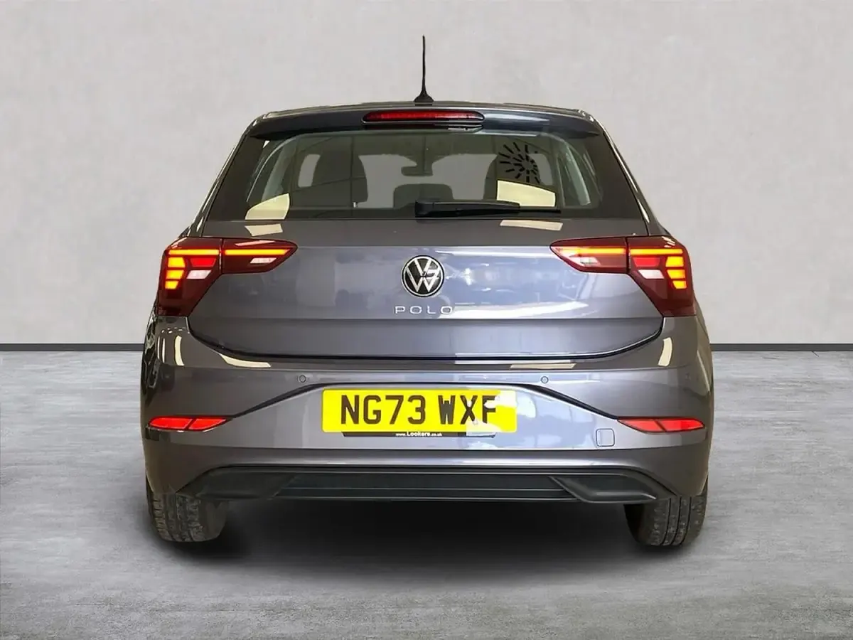 Używany VW Polo Life 80 KM (58 kW) 2024 Szary Hatchback
