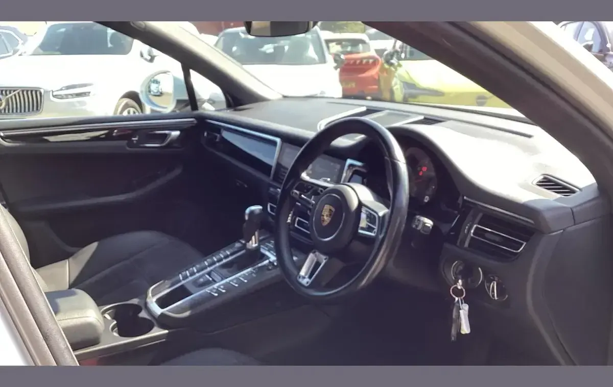 Used Porsche Macan S 348 HP (255 kW) 2020 White SUV
