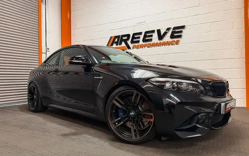 Begagnad BMW M2 Comfort Edition 370 HK (272 kW) 2017 Svart Sportkupé
