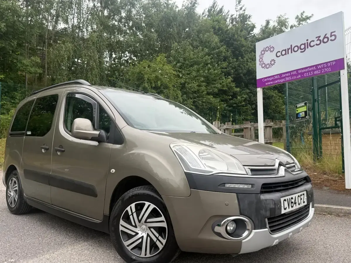 Used Citroën Berlingo XTR 92 HP (67 kW) 2014 MPV