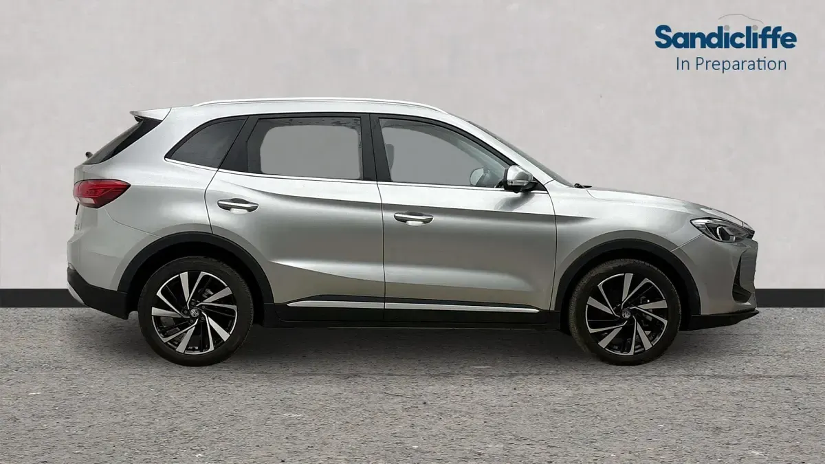 Used MG ZS Trophy 196 HP (144 kW) 2024 Metallic  camden grey SUV