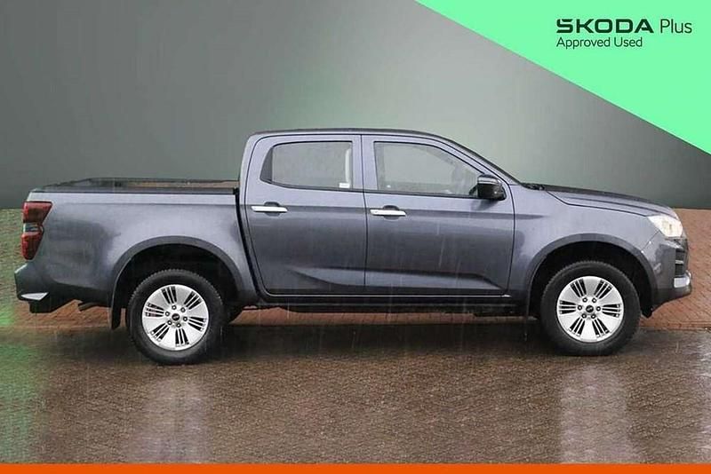 Used Isuzu D-Max 163 HP (119 kW) 2021 Grey Pickup