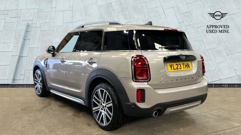 Used Mini Cooper Countryman Exclusive 134 HP (98 kW) 2023 Grey SUV