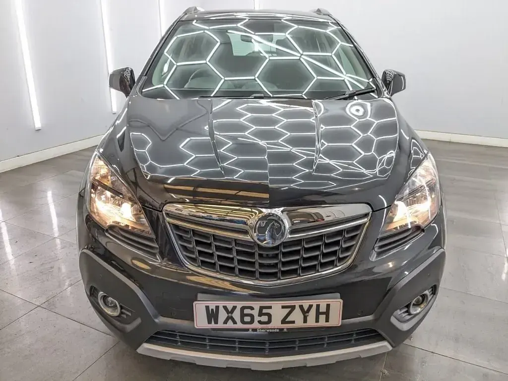 Usado Vauxhall Mokka 136 HP (100 kW) 2015 Preto SUV