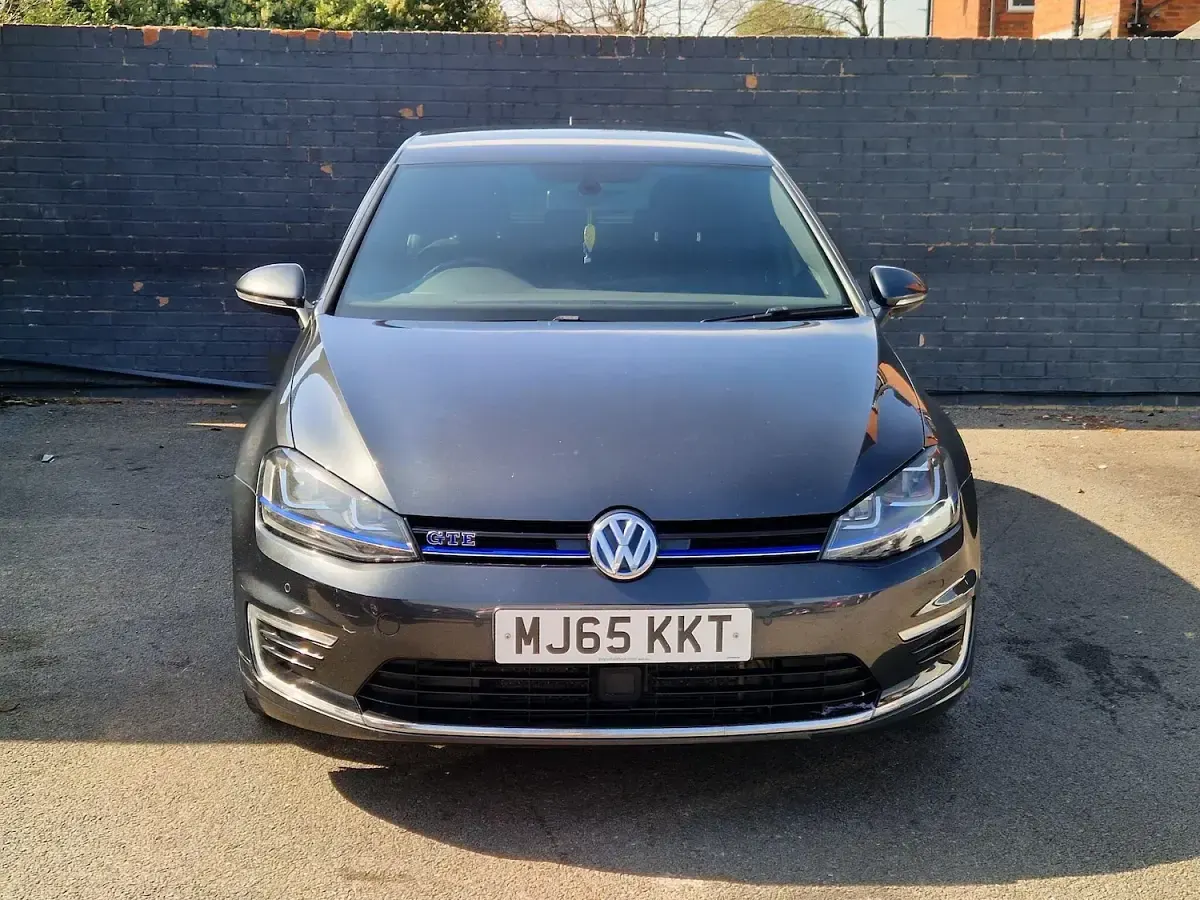 Used VW Golf VII GTE 204 HP (150 kW) 2015 Grey Hatchback