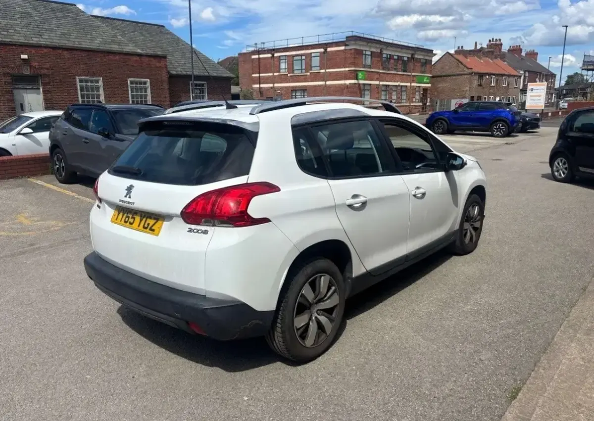 Used Peugeot 2008 Active 2015 White SUV