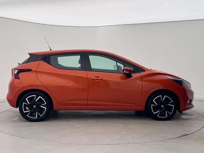 Usado Nissan Micra Acenta 91 HP (66 kW) 2021 Laranja Citadino