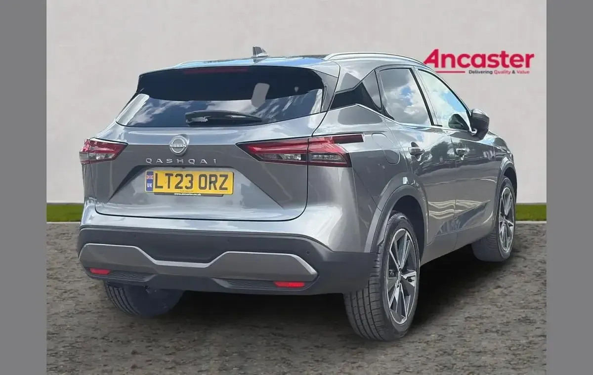 Used Nissan Qashqai Tekna 155 HP (114 kW) 2023 Grey SUV