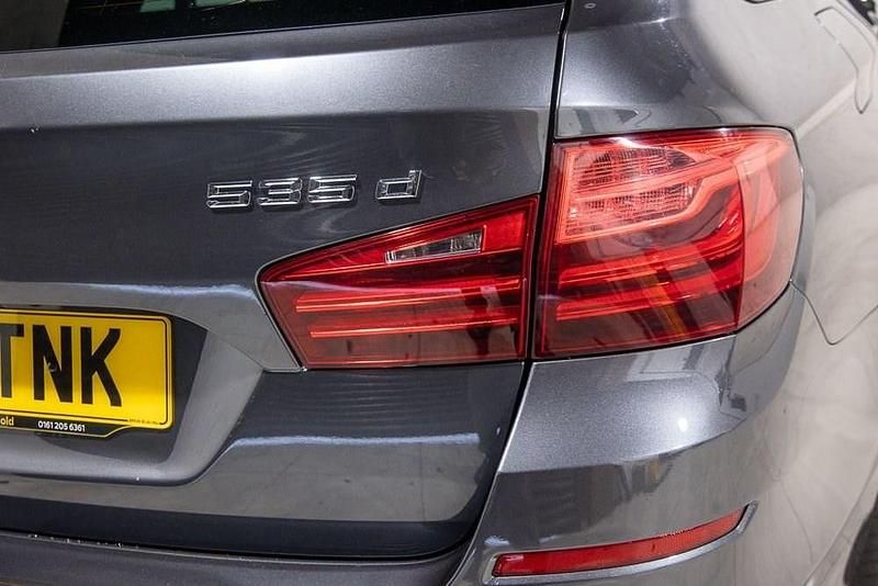Used BMW 535 M Sport 313 HP (230 kW) 2016 Grey Estate