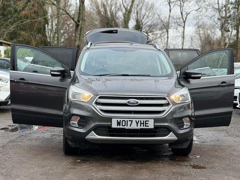 Used Ford Kuga Zetec 120 HP (88 kW) 2017 Grey SUV