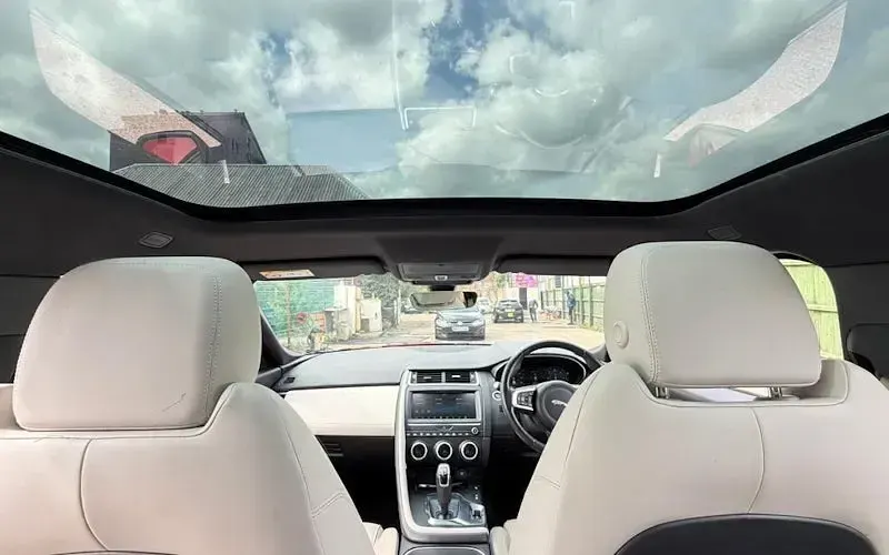 Usado Jaguar E-Pace R-Dynamic 179 HP (131 kW) 2020 SUV