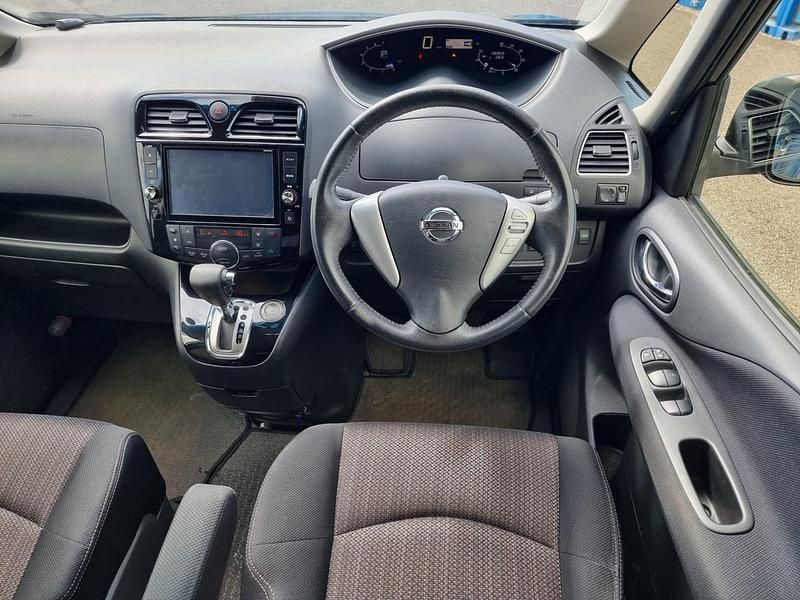 Używany Nissan Serena 2014 Czarny Minivan