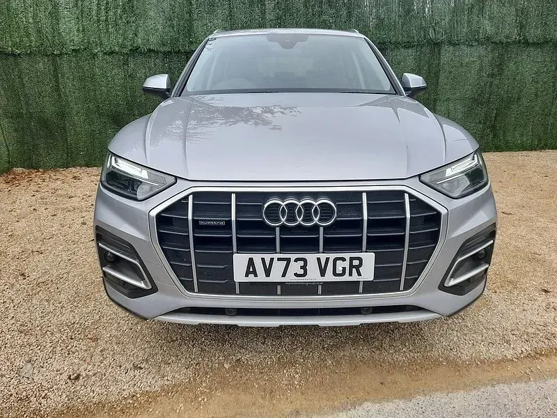Used Audi Q5 Sport 261 HP (191 kW) 2023 Silver SUV