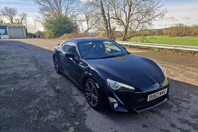 Used Toyota GT86 GT 200 HP (147 kW) 2013