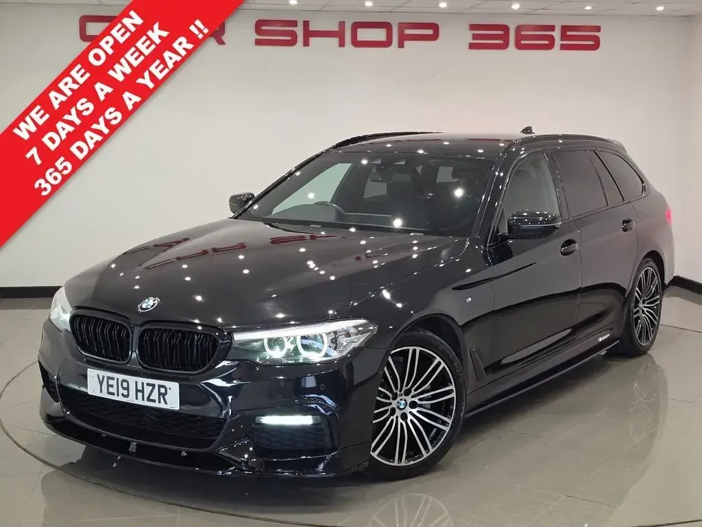 Used BMW 520 M Sport 190 HP (139 kW) 2019 Black Estate