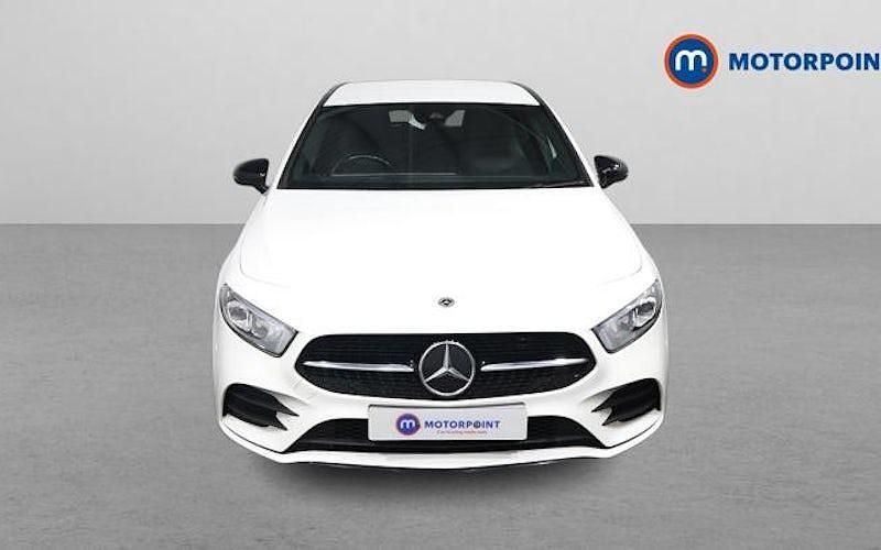 Used Mercedes A250 Executive 218 HP (160 kW) 2021 White Hatchback