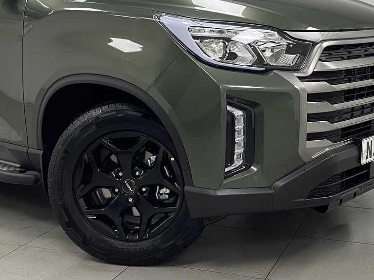 Used Ssangyong (KGM) Musso 199 HP (146 kW) 2025 Green Pickup