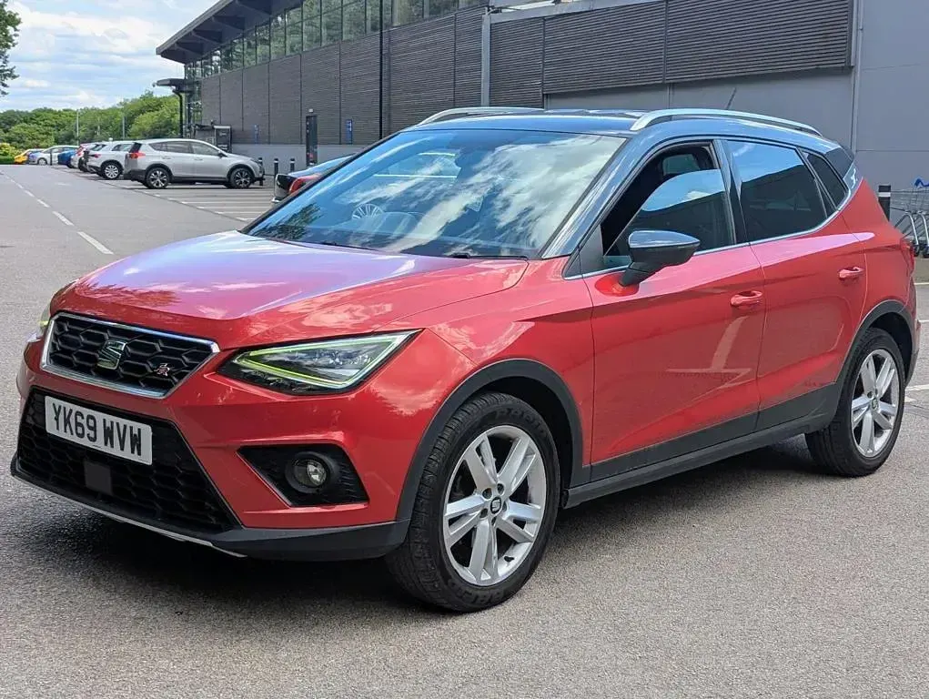 Used Seat Arona FR 2019 Red SUV
