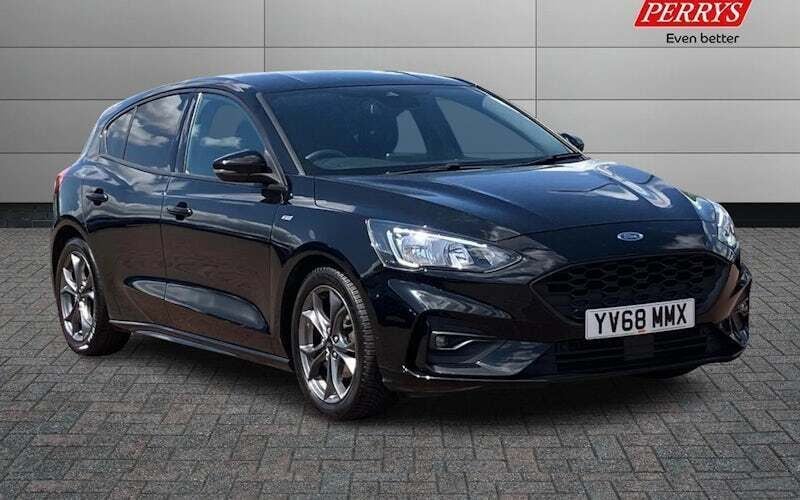 Used 2020 Ford Focus ST-Line Hatchback | £10,399 (Good price) - Image 1/4