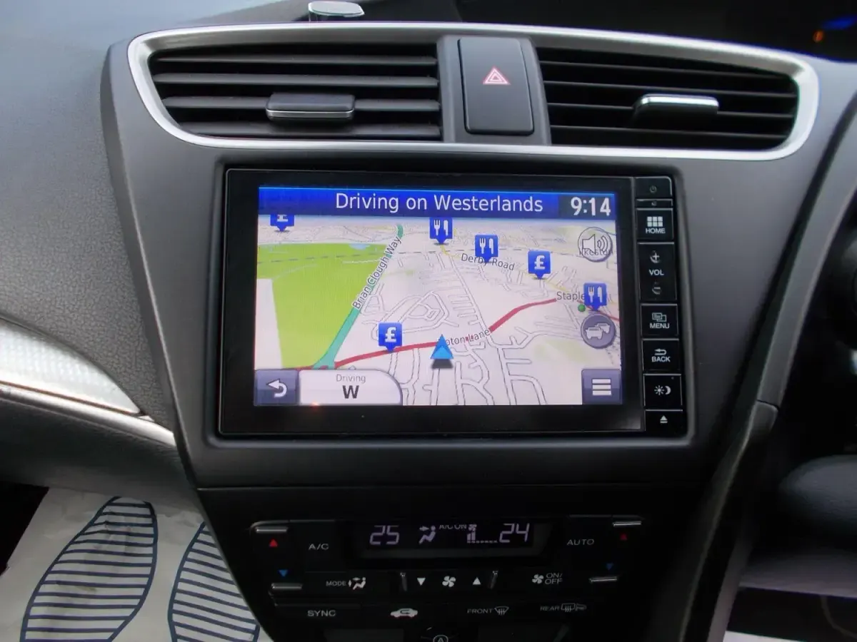 Second-hand Honda Civic SE Plus 120 CP (88 kW) 2017 Gri Hatchback