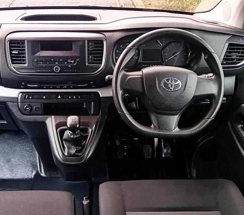 Used Toyota Proace Verso City 120 HP (88 kW) 2020 Grey MPV