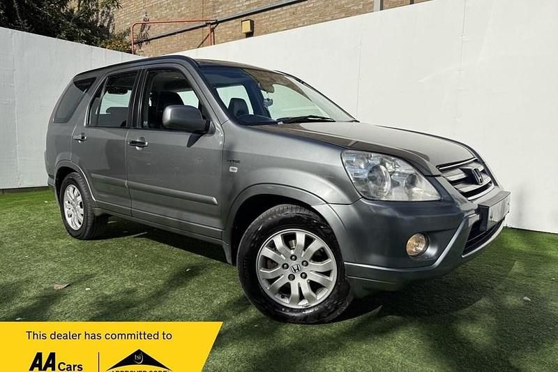 Silver Used 2005 Honda CR-V Executive SUV | £1,995 (A bit pricey) - Image 1/1