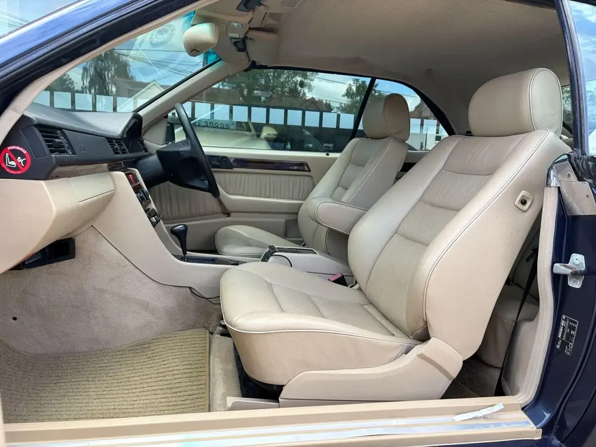 Used Mercedes E220 1997 Blue Cabriolet