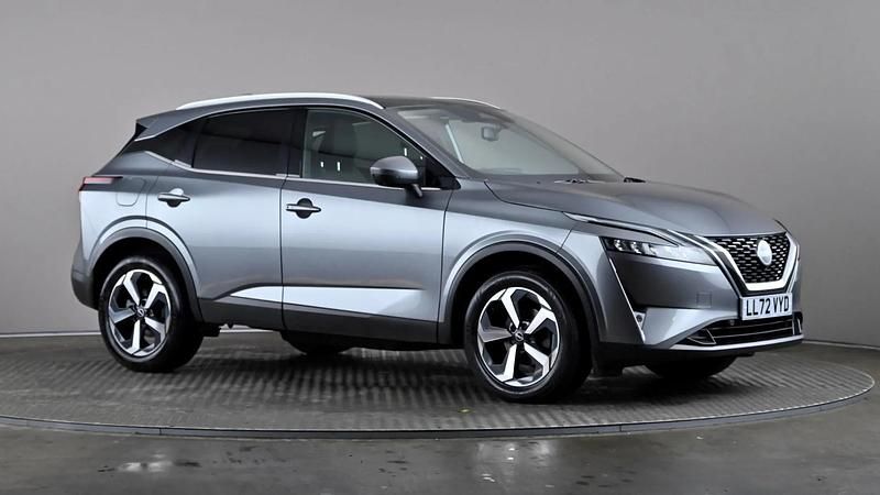 Grey Used 2022 Nissan Qashqai N-Connecta SUV | £14,998 (Fair price) - Image 1/4
